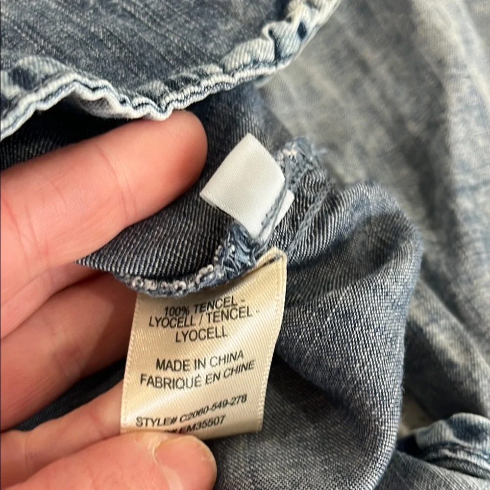 Cloth and Stone Denim Button-Up Shirt - Picture 7 of 8